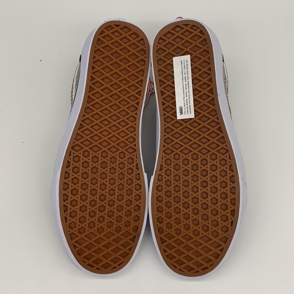 Old SKOOL - Picture 3 of 13